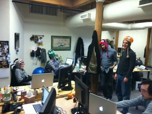 Manyhats-medium